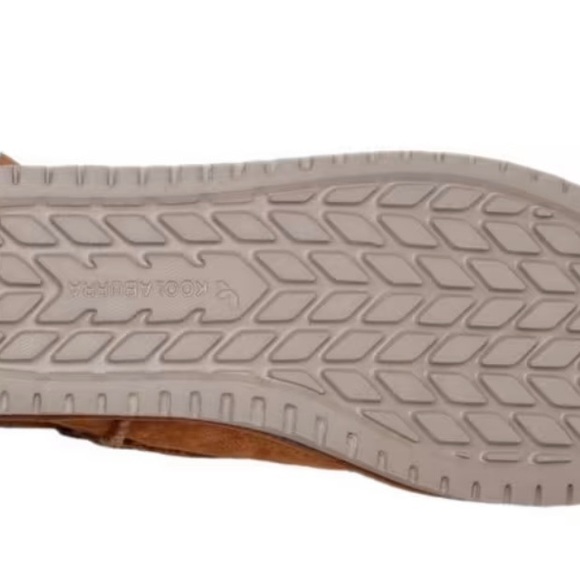 Women’s Koolaburra by Ugg women’s short bootie new- not worn - Picture 5 of 5